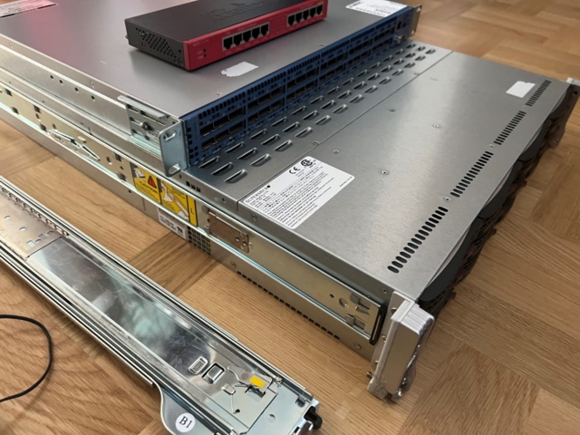 906894-1 SuperServer 6028TR-HTFR, 2017