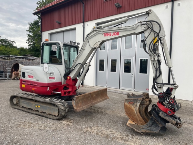 906891-3 6 ton mini excavator, Takeuchi TB260, 2017