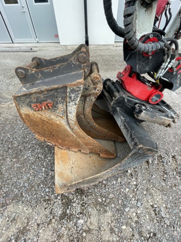 906891-7 6 ton mini excavator, Takeuchi TB260, 2017