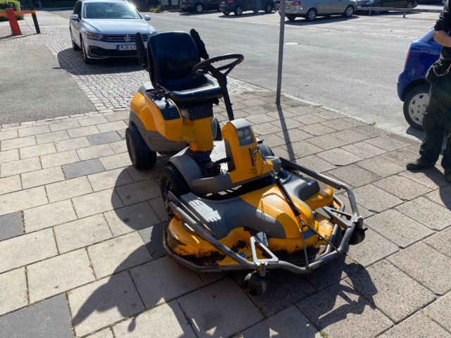 834031-2 Riding mower Stiga Park Pro 25 4WD
