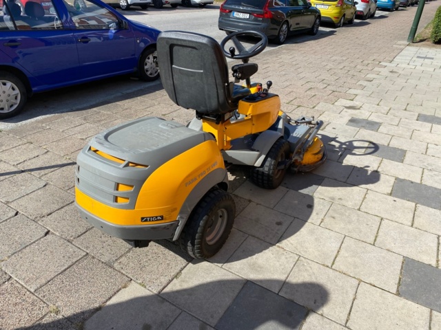 834031-3 Riding mower Stiga Park Pro 25 4WD