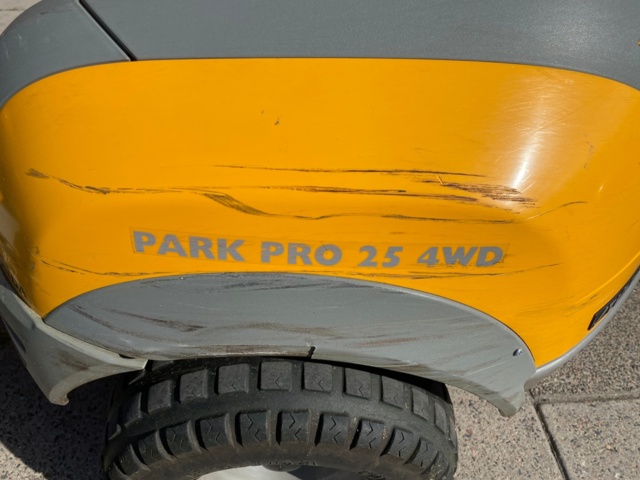 834031-6 Riding mower Stiga Park Pro 25 4WD