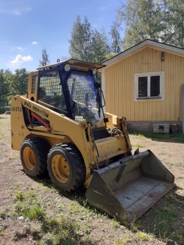 935053-5 Komatsu SK07J incl. tool