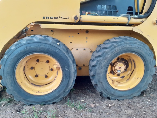 935053-13 Komatsu SK07J incl. tool