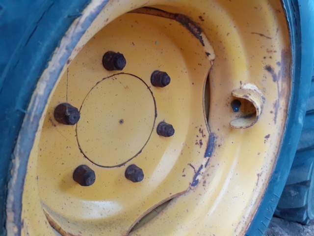 935053-17 Komatsu SK07J incl. tool