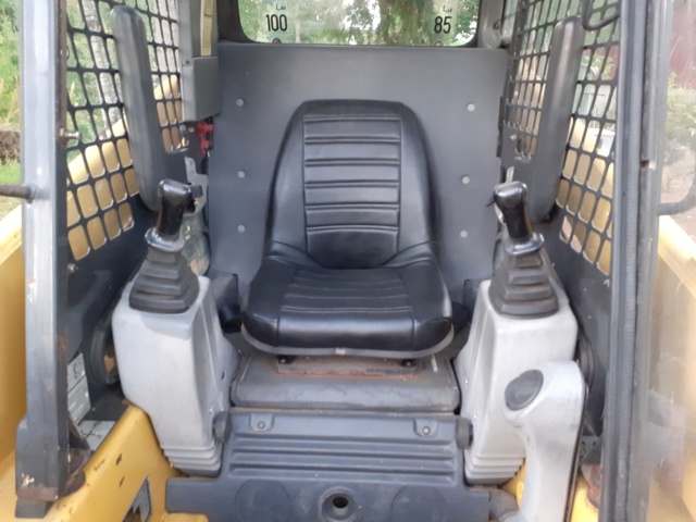 935053-38 Komatsu SK07J incl. tool