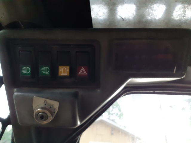 935053-49 Komatsu SK07J incl. tool