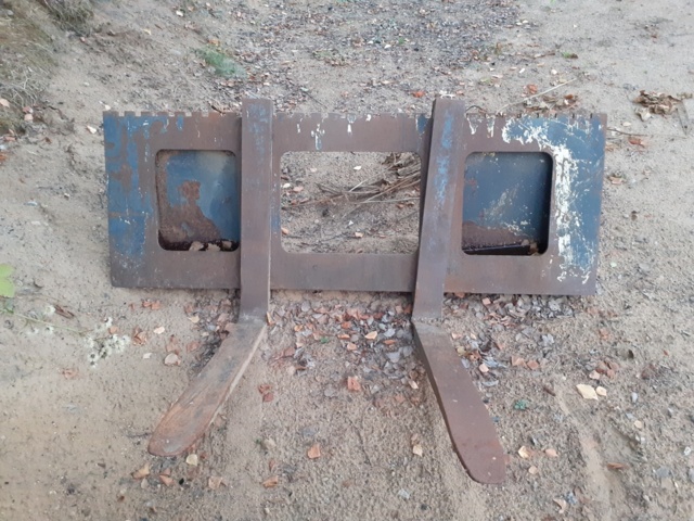 935053-56 Komatsu SK07J incl. tool