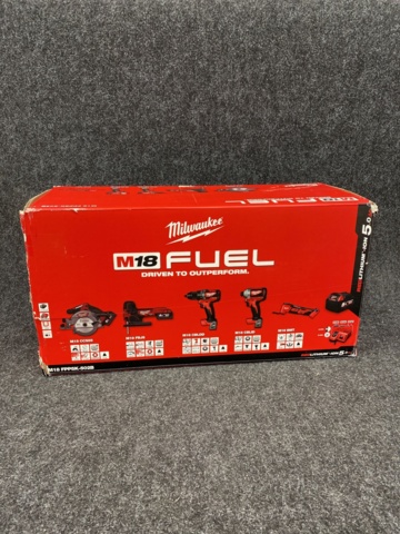 935185-2 Verktygspaket Milwaukee M18 FPP5K-502B