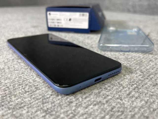 922812-6 Mobile phone, Motorola Moto G20, locked