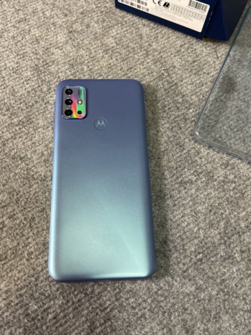 922812-7 Mobile phone, Motorola Moto G20, locked