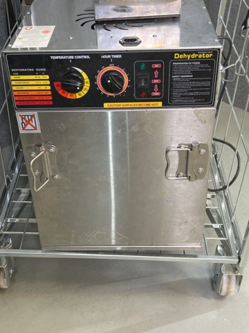 745985-8 Collection of restaurant machines