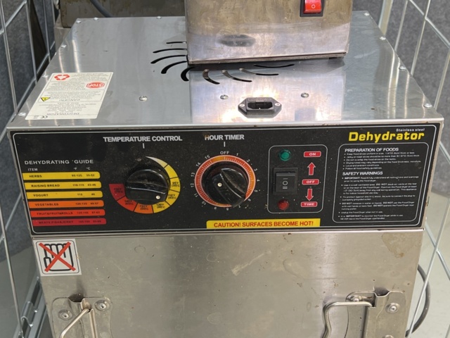 745985-9 Collection of restaurant machines