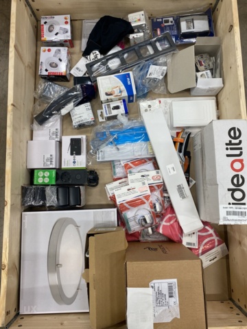 935584-1 Electrical and lighting items etc. Lux, Hidealite, Elko etc