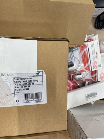 935584-2 Electrical and lighting items etc. Lux, Hidealite, Elko etc