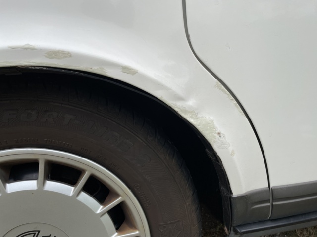 872335-32 Volvo 244 2.3 - 1989