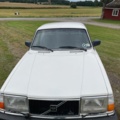 872335-4 Volvo 244 2.3 - 1989
