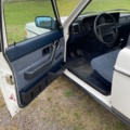 872335-16 Volvo 244 2.3 - 1989