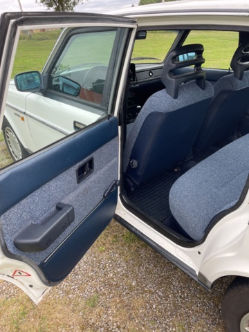 872335-25 Volvo 244 2.3 - 1989