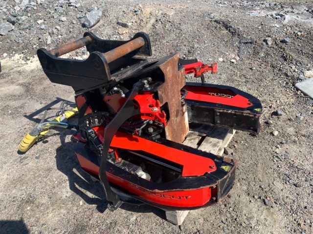 872337-2 Piling machine Motocut Q400