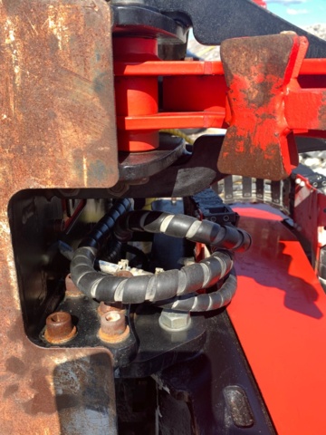 872337-12 Piling machine Motocut Q400