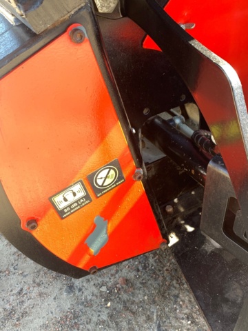 872337-17 Piling machine Motocut Q400