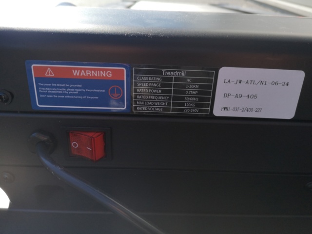 935844-13 Folding Electric Treadmill Leonardo