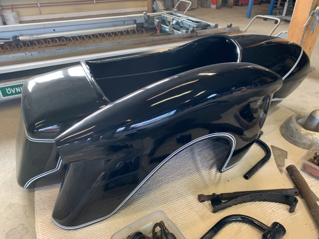 810425-21 Veteranmotorcykel med sidovagn BMW R35 -1948 (rep.objekt)