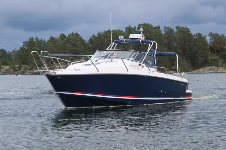 935931-10 Nimbus 300 R, 2 x Volvo Penta KAD 300