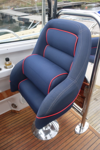 935931-43 Nimbus 300 R, 2 x Volvo Penta KAD 300