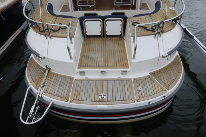 935931-55 Nimbus 300 R, 2 x Volvo Penta KAD 300