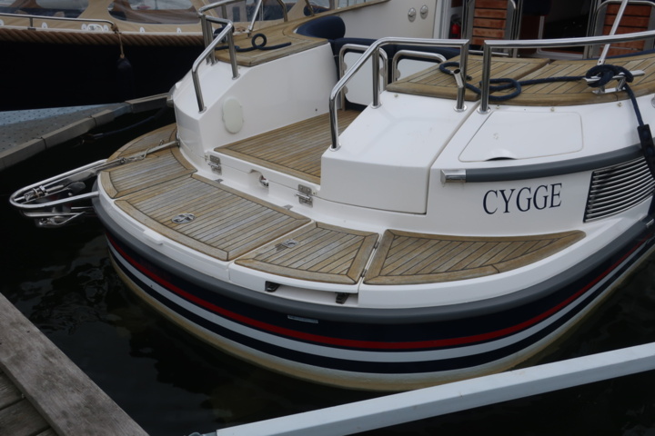 935931-56 Nimbus 300 R, 2 x Volvo Penta KAD 300