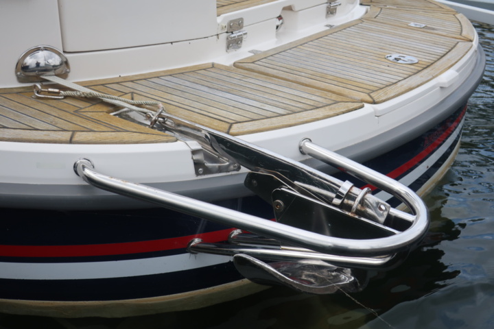 935931-70 Nimbus 300 R, 2 x Volvo Penta KAD 300