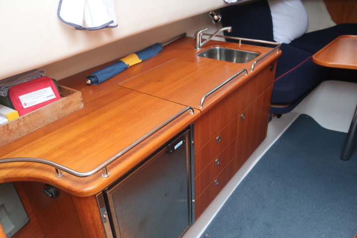 935931-71 Nimbus 300 R, 2 x Volvo Penta KAD 300