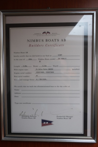 935931-78 Nimbus 300 R, 2 x Volvo Penta KAD 300