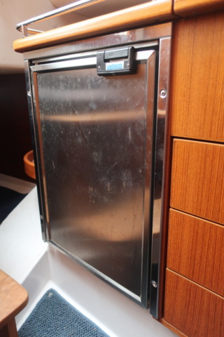 935931-80 Nimbus 300 R, 2 x Volvo Penta KAD 300