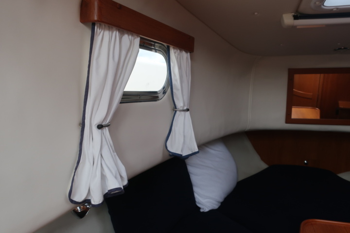 935931-92 Nimbus 300 R, 2 x Volvo Penta KAD 300