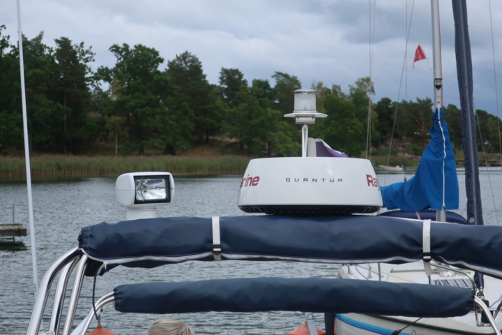 935931-100 Nimbus 300 R, 2 x Volvo Penta KAD 300