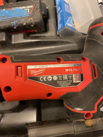935950-12 Milwaukee tools, 4 pieces and box