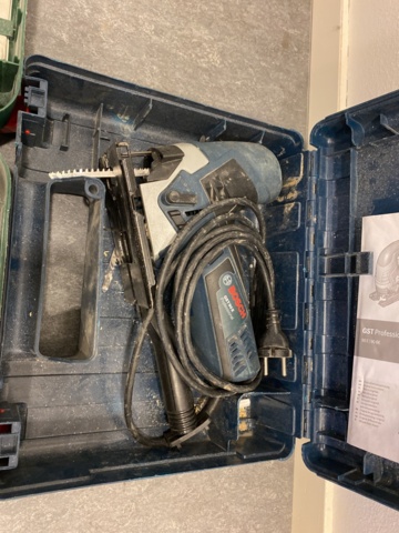 935951-11 Bosch electric hand tools with drawers, 4 pieces