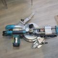 932899-2 Makita Cut-Ger saw LS0815 FL with saw table WST 06