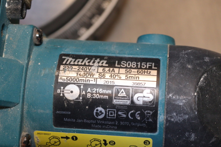 932899-3 Makita Cut-Ger saw LS0815 FL with saw table WST 06