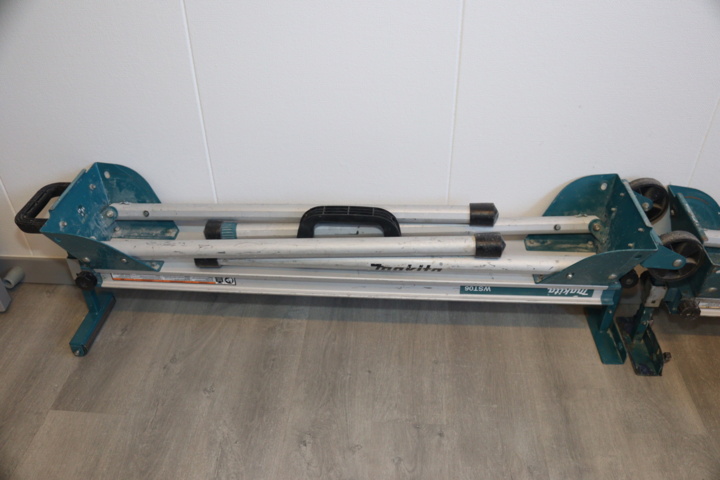 932899-4 Makita Cut-Ger saw LS0815 FL with saw table WST 06