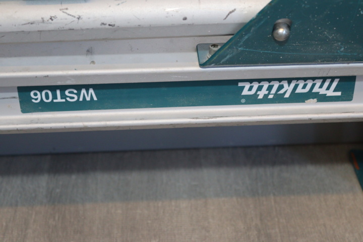 932899-5 Makita Cut-Ger saw LS0815 FL with saw table WST 06