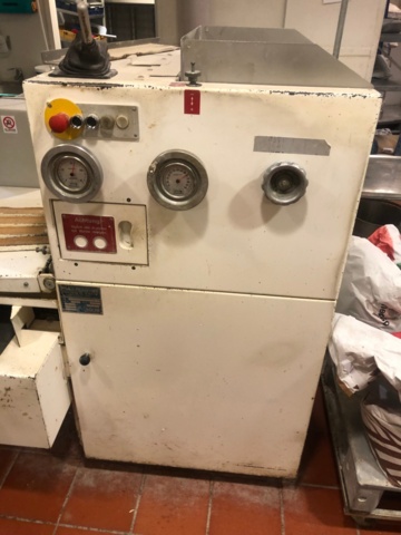 935912-7 1 Dough distributor Rex-Automat