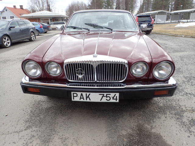 936340-2 Jaguar Daimler Sovereign - 1982