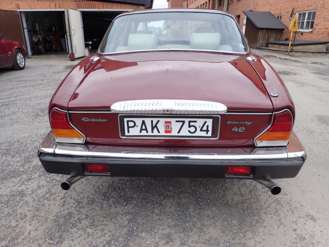 936340-7 Jaguar Daimler Sovereign - 1982