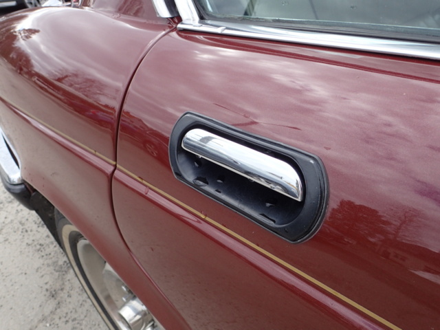 936340-41 Jaguar Daimler Sovereign - 1982