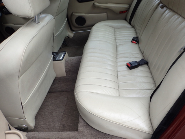 936340-58 Jaguar Daimler Sovereign - 1982