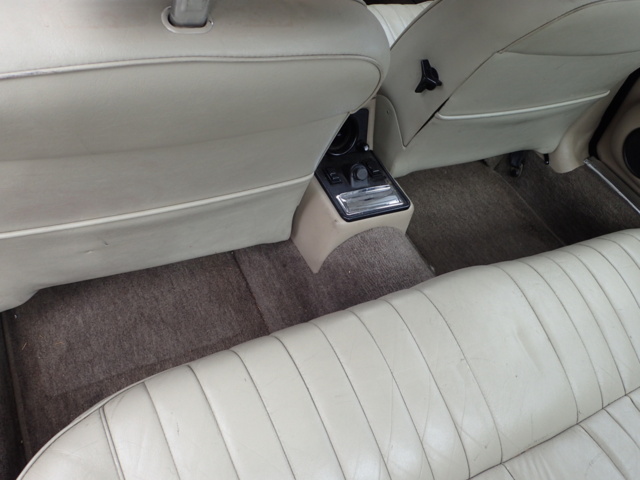 936340-60 Jaguar Daimler Sovereign - 1982